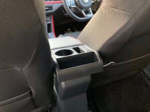 armrest_032
